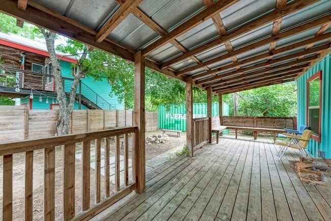 Building Photo - 1407 Leona St