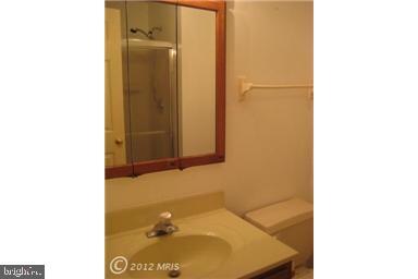 Building Photo - 621 Himes Ave
