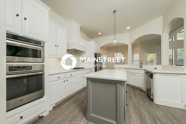 Building Photo - 4 Bedroom Pet-Friendly Home in Farmers Bra...