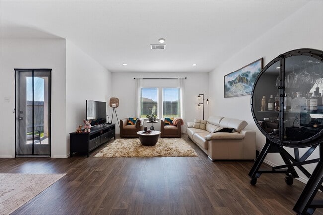 Building Photo - 21511 Violet Rdg Rd