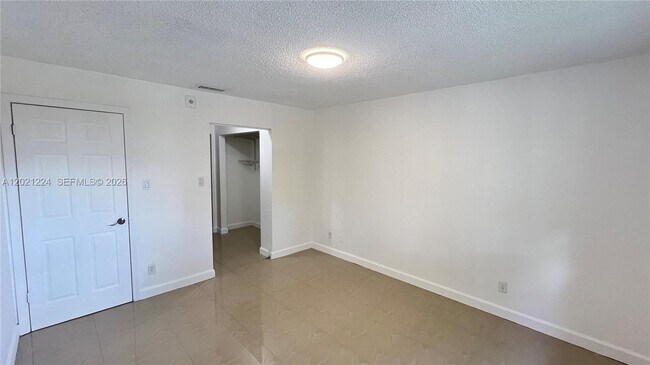 Building Photo - 15821 SW 104th Terrace