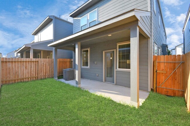 Building Photo - 8414 Rising Stream Dr
