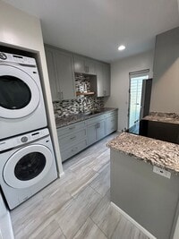 Building Photo - Available on 04/01/26, 785 sqft, 2 Bedroom, 1 Bathroom, 2 Assigned Parking in desirable Mililani