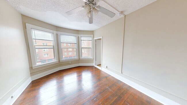 Interior Photo - Towne Apartments
