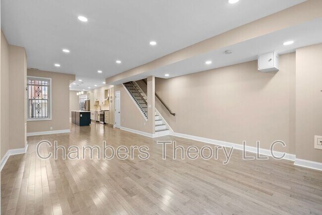 Building Photo - 1641 4th St NW