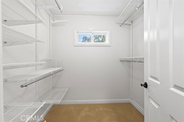 Building Photo - 2581 Fairway Dr