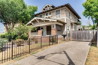 Building Photo - 5107 Columbia Ave