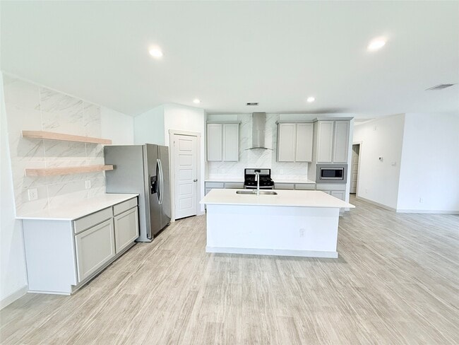 Building Photo - 2824 Gunnersbury Dr