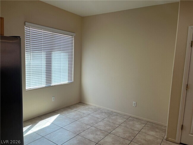 Building Photo - 10922 Moonbeam Glow Ln