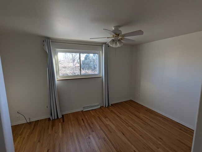 Building Photo - 6056 Simms St