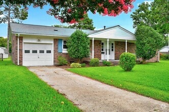 Building Photo - FOR RENT -  BRICK RANCH