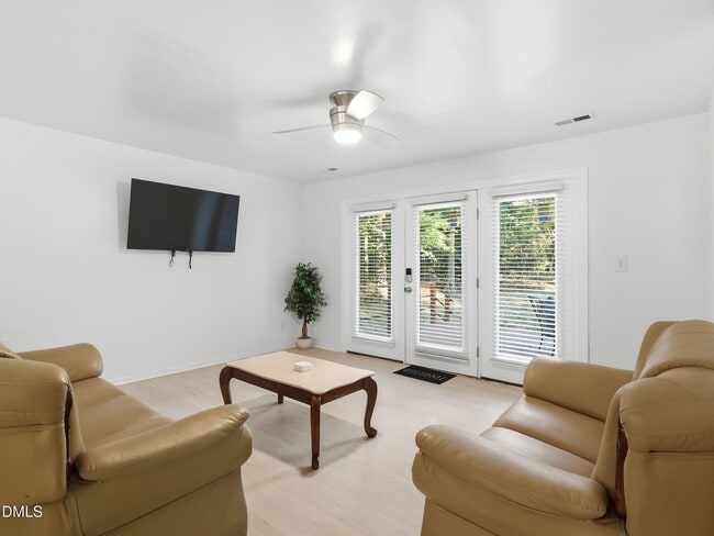 Building Photo - Updated Cary Townhome with Smart Features Near RTP & RDU