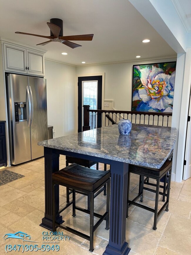 Building Photo - 880 Wading Bird Rd