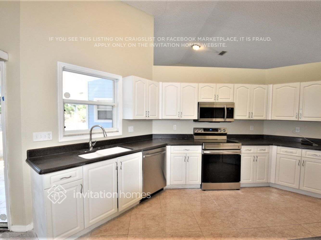 Building Photo - 7964 Glenbrooke Ln