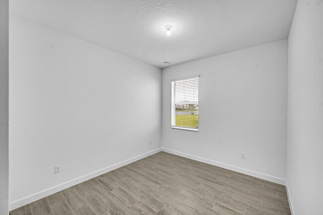 Building Photo - 3581 Angler Dr