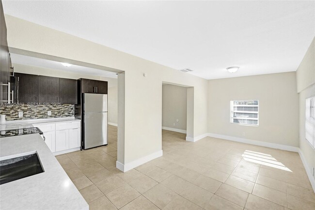 Building Photo - 1777 NW 34th Ave