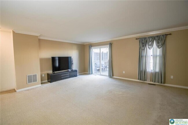 Building Photo - 2505 Madison Ave