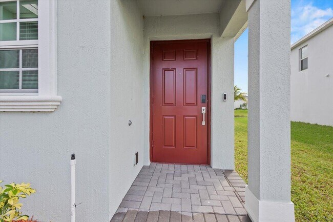 Building Photo - 1338 Colebrook Cir SW