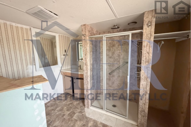 Building Photo - 2Bed/2Bath Mobile Home in Apache Junction! Ready for Immediate Move-In! -- NO HOA! RV PARKING!