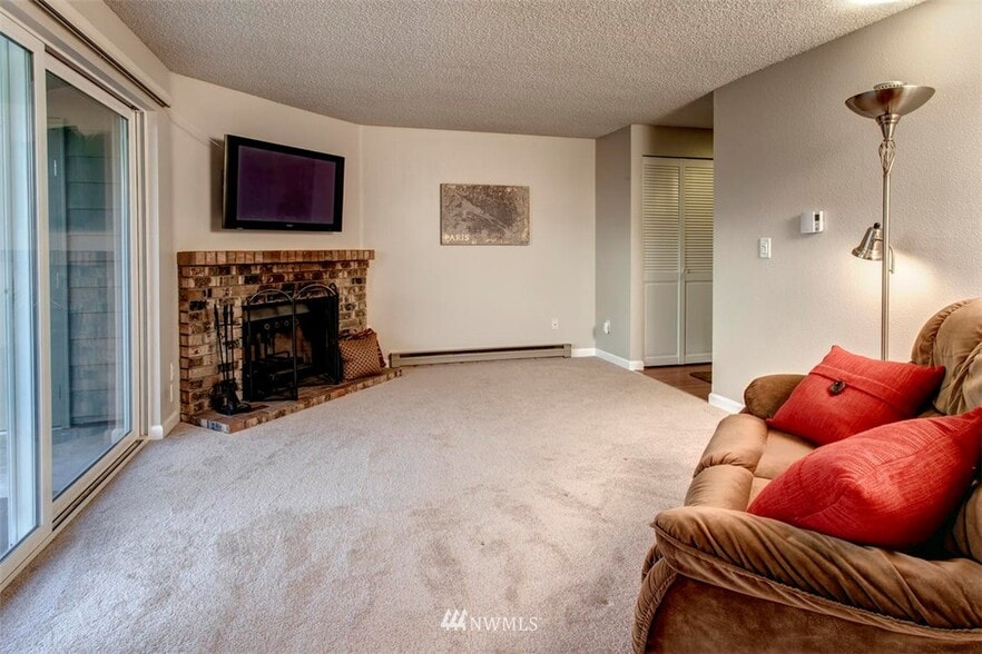 Building Photo - 14306 126th Avenue Northeast