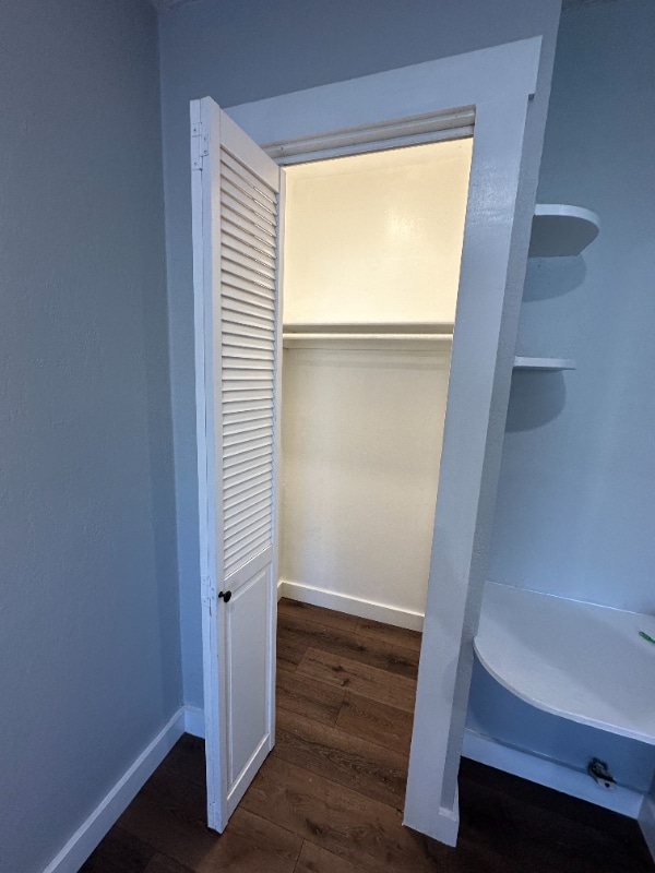 Building Photo - 2001 Biehn St