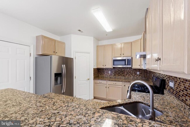Building Photo - 5917 Perfect Calm Ct