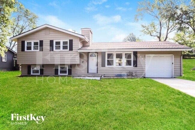 Primary Photo - 6501 N Indiana Ave