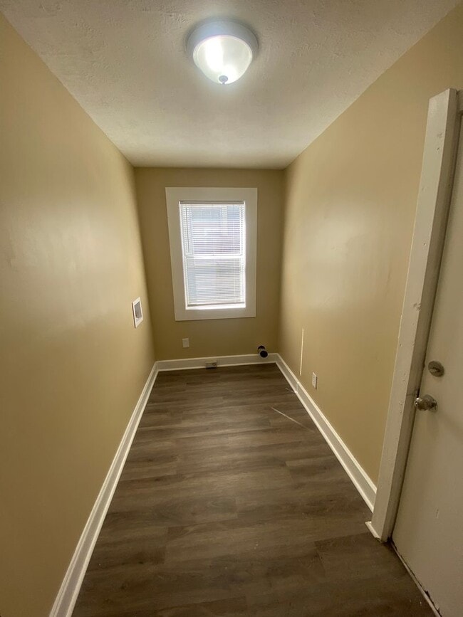 Building Photo - **Available Now**Remodeled Midtown Columbus, GA 3 Bedroom / 2 Bathroom Home for Rent***