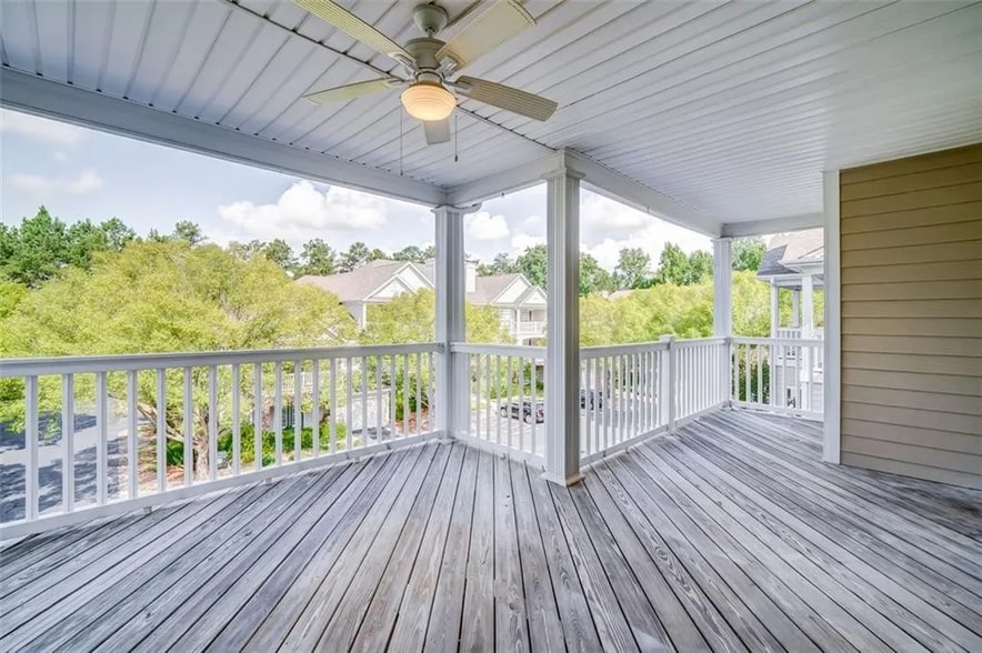 Private Spacious Patio - 534 Sandringham Dr