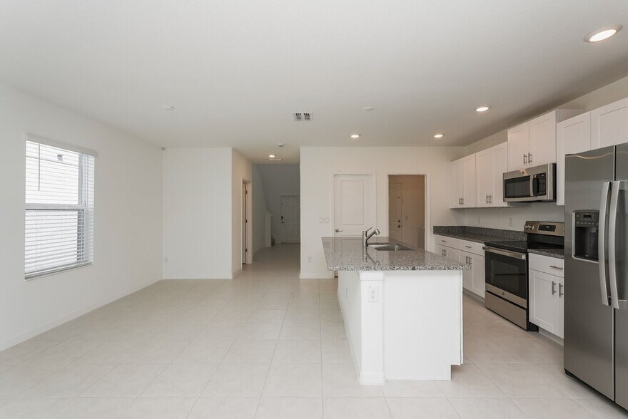 Building Photo - 17854 Blissful Stars Dr