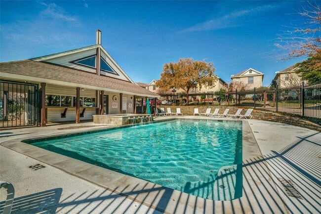 Building Photo - 2506 Wedglea Dr