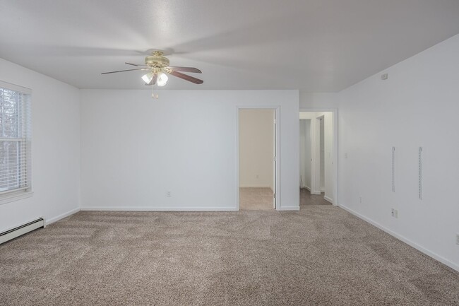 Building Photo - Spacious 5 Bedroom Home on 6 Acres – North Pole, Alaska