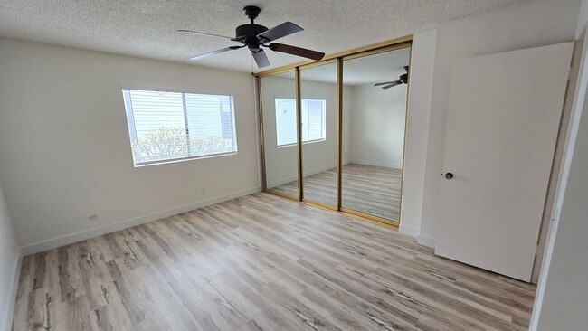 Building Photo - Yorba Linda 2 Bed Townhouse for Lease - Newly Remodeled