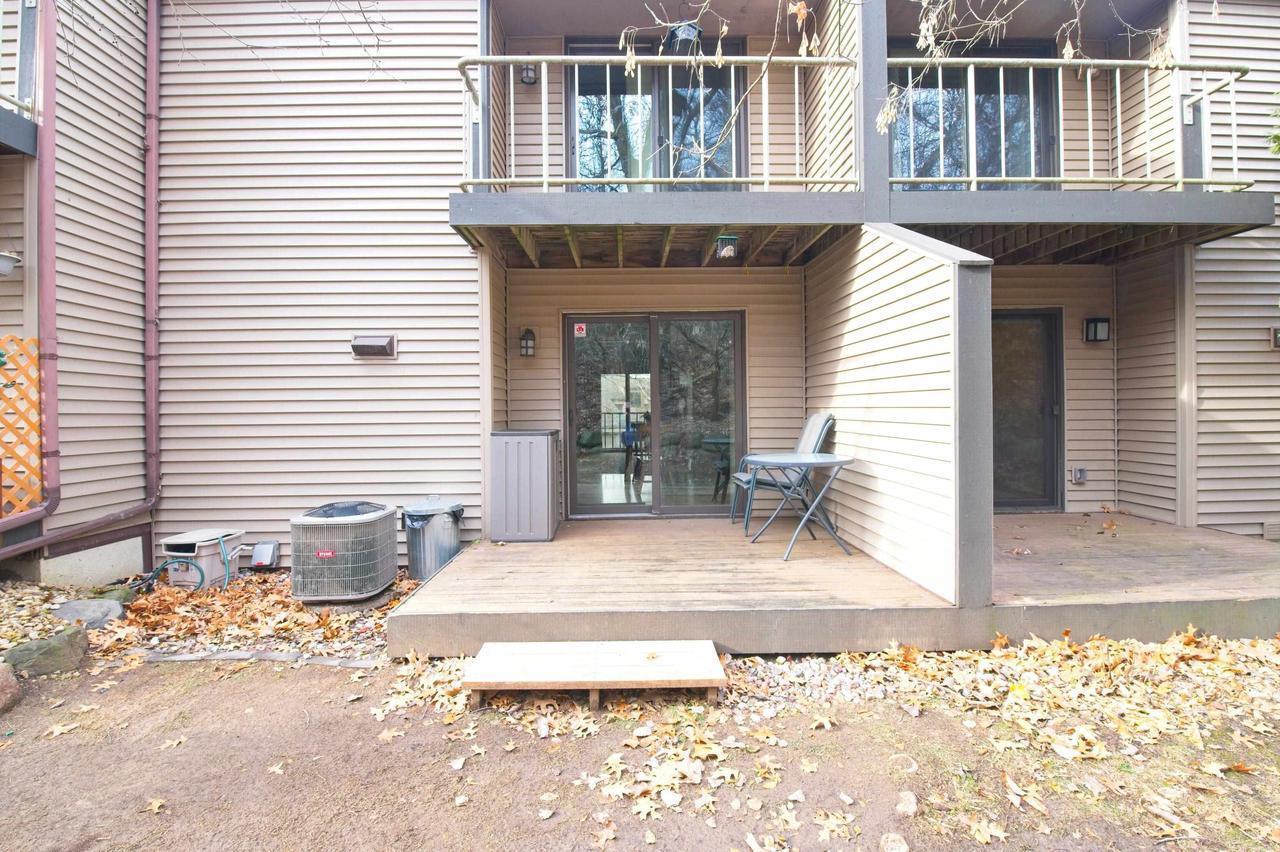 Building Photo - 133 Ponwood Cir