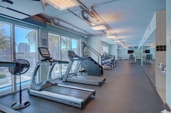 Building Photo - 60 SW 13th St