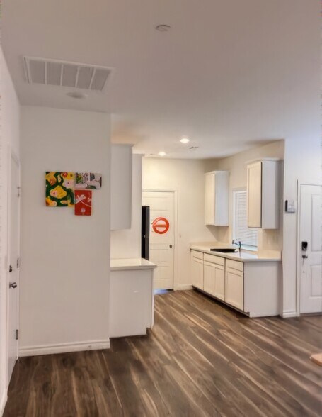 Building Photo - 3746 Etendre Ct