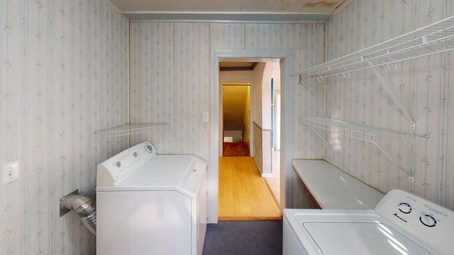 Building Photo - 311 N 12th St