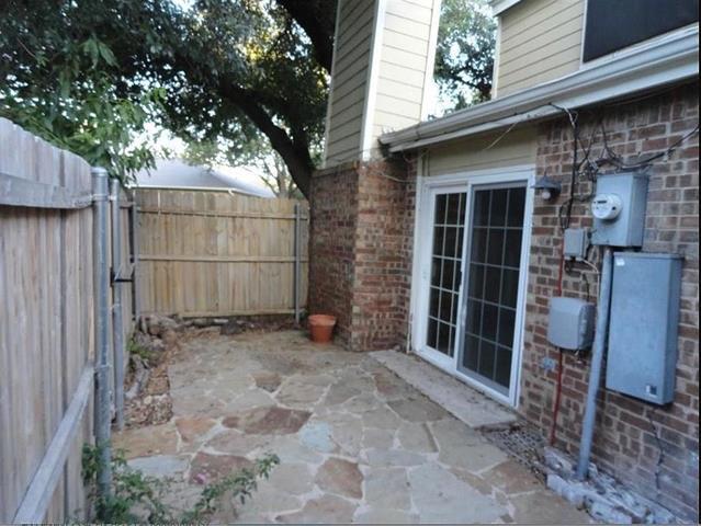 Building Photo - 2717 Meadowstone Ct