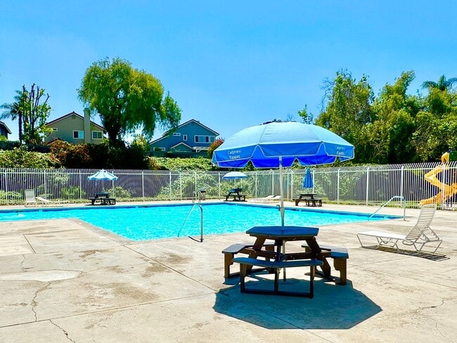 Building Photo - Beautiful Two-Story Home, Guajome Park, Community Pool, San Luis Rey Hiking/Biking Path, Lovely C...