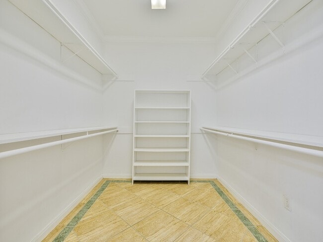 Building Photo - 12660 Briar Patch Dr