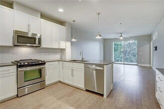 Building Photo - 2804 Treble Ln