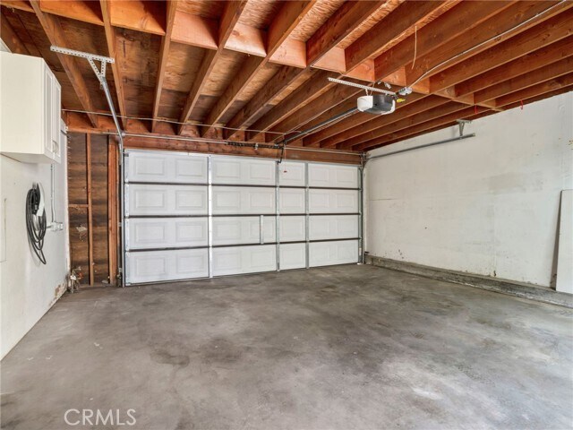 Building Photo - 2745 Tropicana Dr