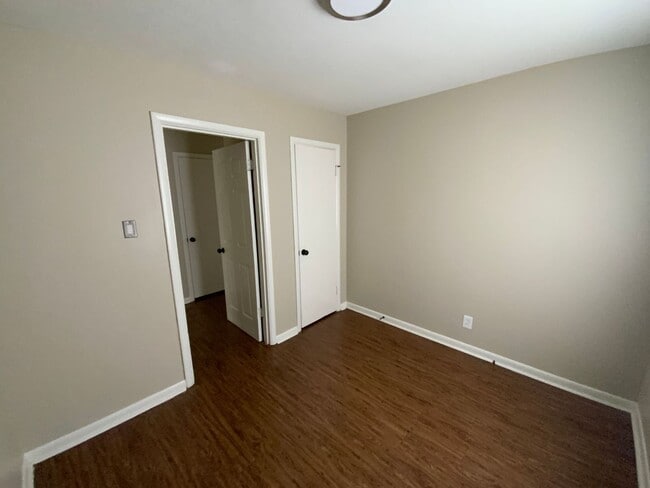 Building Photo - 9115 Merrivale Dr