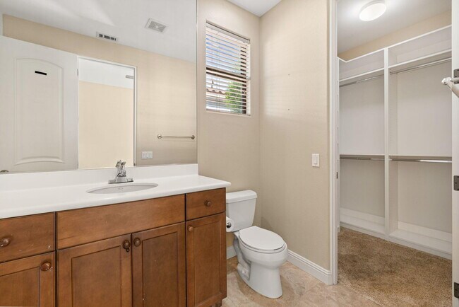 Building Photo - 49460 Rancho San Francisquito