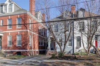 Building Photo - 632 Redgate Ave