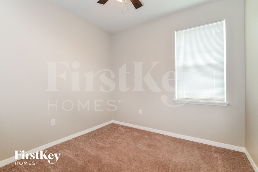 Building Photo - 954 Glazebrook Lp