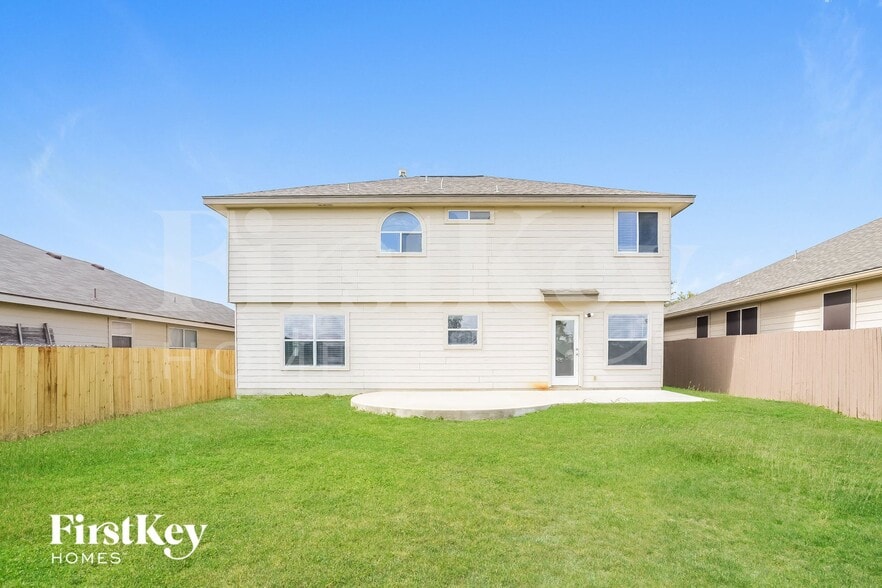 Building Photo - 10106 Caspian Ledge