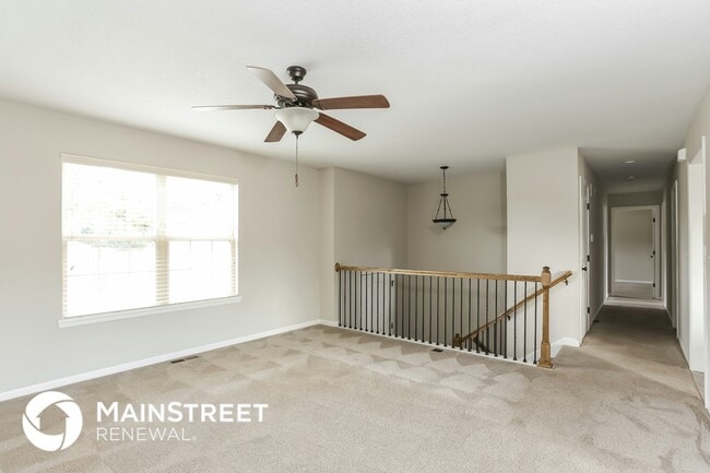 Building Photo - 18701 E 19 Terrace S