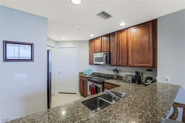 Building Photo - 5793 Cape Harbour Dr