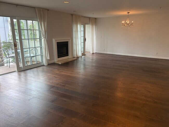 Building Photo - 1817 Selby Ave